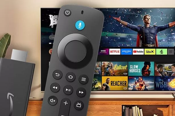 Fire TV Stick Einstellungen mit aktivierter Option für unbekannte Quellen zur Installation von Drittanbieter-Apps